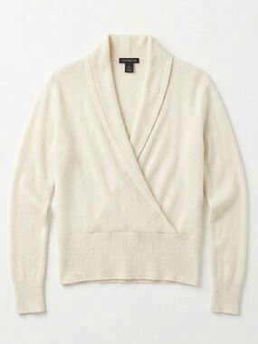 100% Cashmere Cream Classic Wrap Long Sleeve Sweater Size medium
